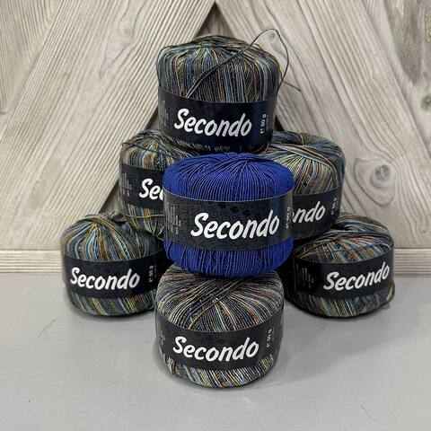 GARAGE SALE — Lana Grossa Secondo 400г