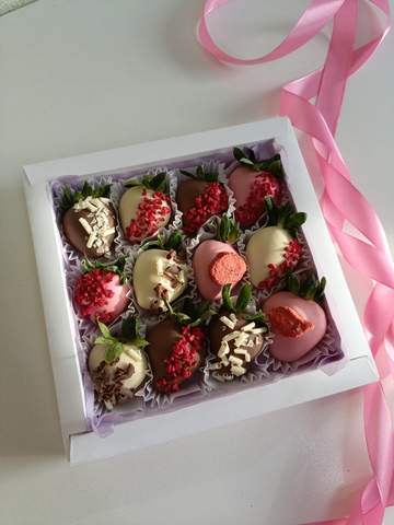 Клубника в шоколаде 