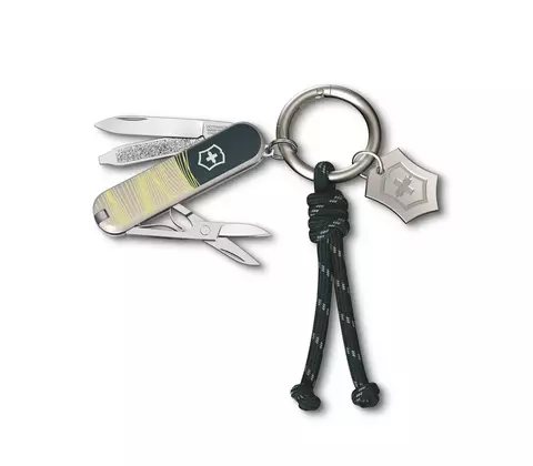 Складной нож-брелок Victorinox Classic SD New York Style (0.6223.E223) 58 мм., 7 функций | Wen-Vic.Ru