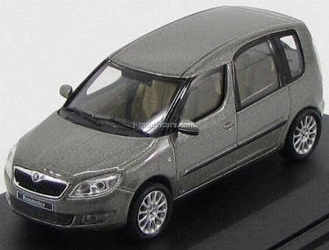 Skoda Roomster II facelift 2013 Cappuccino beige Abrex 1:43