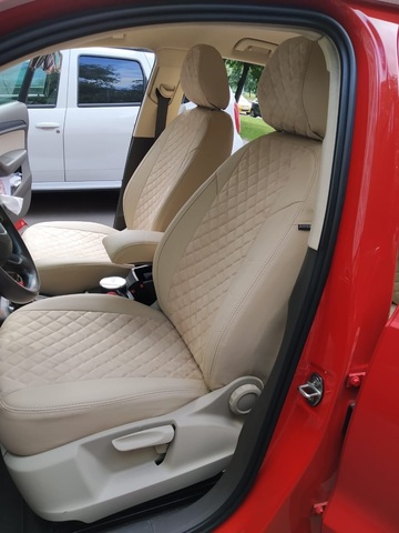 Авточехлы Audi Q3 с 2011г.в. Авточехлы Audi Q3 с 2011г.в.