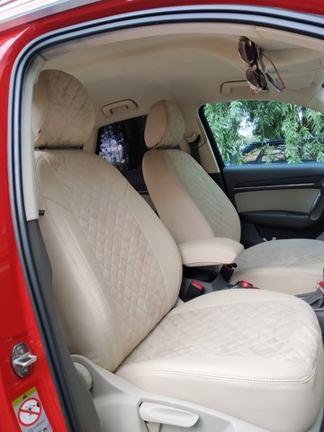 Авточехлы Audi Q3 с 2011г.в. Авточехлы Audi Q3 с 2011г.в.