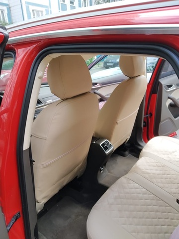 Авточехлы Audi Q3 с 2011г.в. Авточехлы Audi Q3 с 2011г.в.