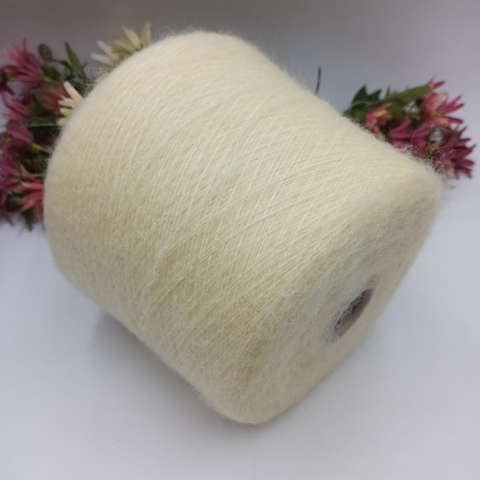 Мохер на шёлке арт Super Kid seta от Pura Lana Italia 950м/100гр Banana 14