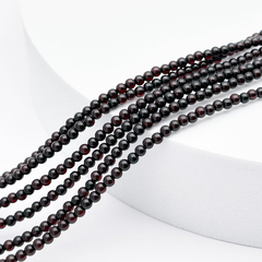 Янтарь бусины, цвет черный, размер 3 мм, цена за отрезок 8,5 см (1/4 нити)