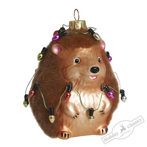 Ежик пушистый с разноцветной гирляндой