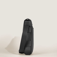 Вертикальная сумка-мессенджер Sartorial