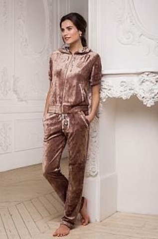 Костюм женский LAETE