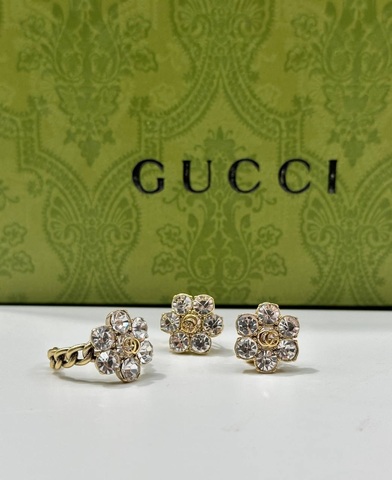 Серьги и кольцо Gucci