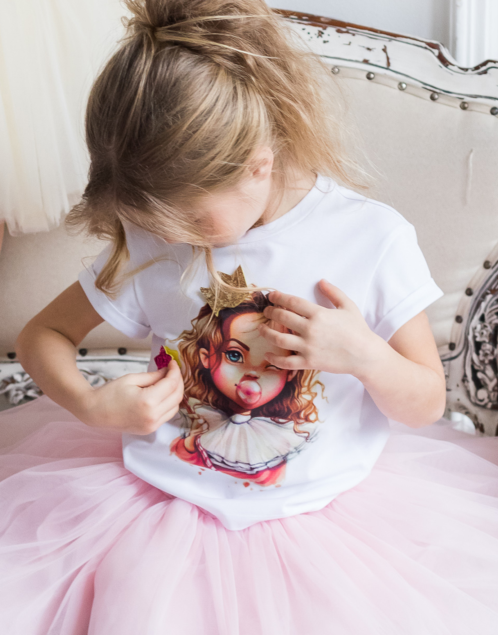 Футболка BUBBLE GUM PRINCESS с 4-я липучками: КОРОНА, БАНТИК, ЛЕДЕНЕЦ, СЕРДЦЕ или ЗВЕЗДОЧКА.