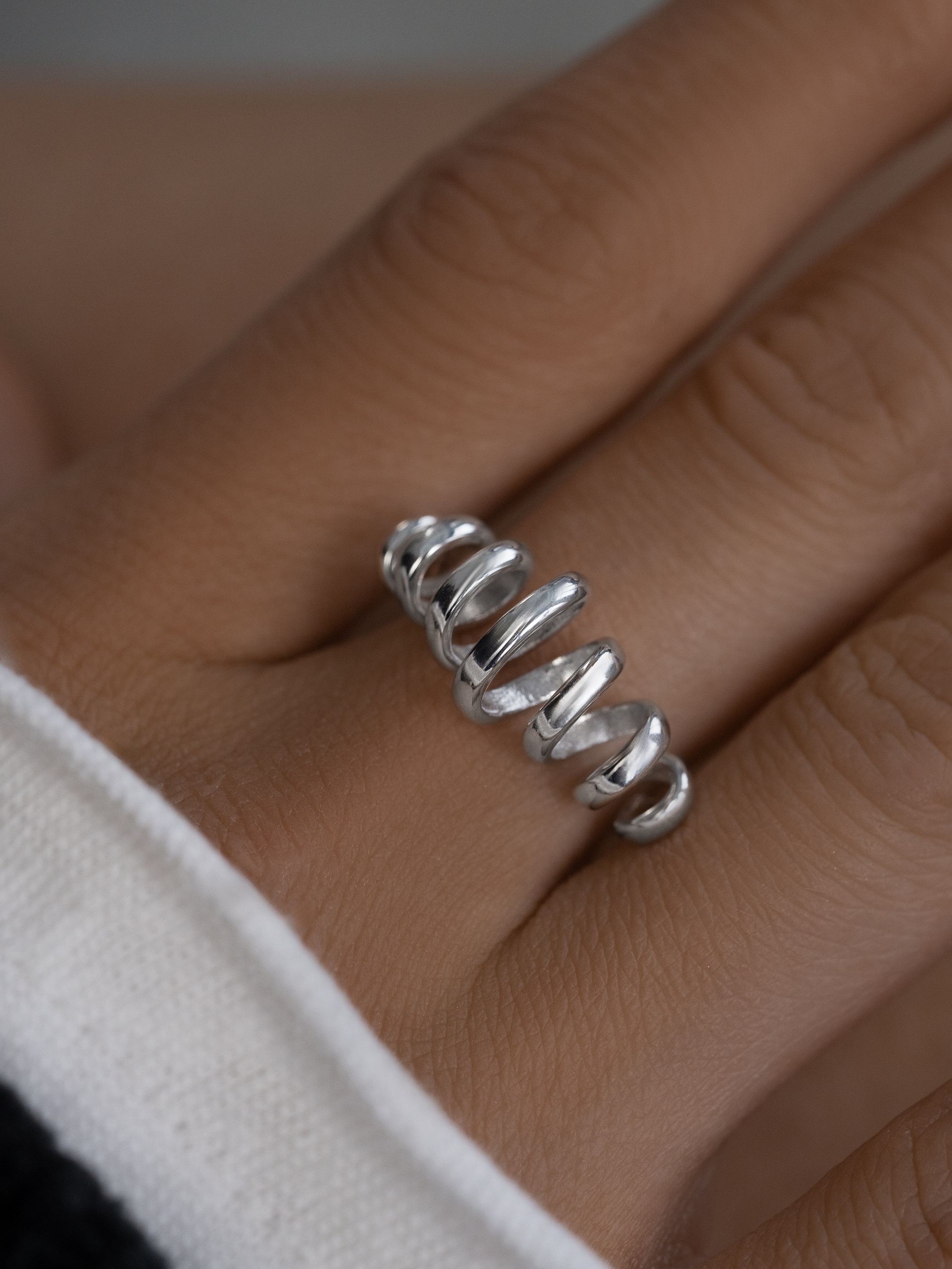 Кольцо Спираль