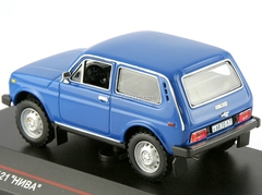 VAZ-2121 Lada Niva blue 1978 IST075 IST Models 1:43