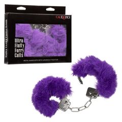 Металлические наручники с фиолетовым мехом Ultra Fluffy Furry Cuffs - 