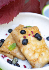 БЛИНЫ С ТОФУ ТВОРОГОМ И КЕШЬЮ СОУСОМ