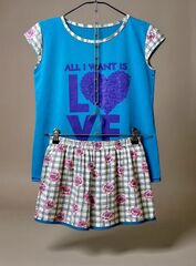 Комплект для девочки "Love", шорты + футболка, размер 134-140