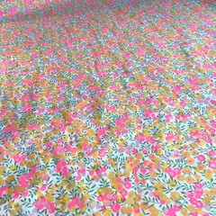 хлопок либерти с яркими цветами фото
