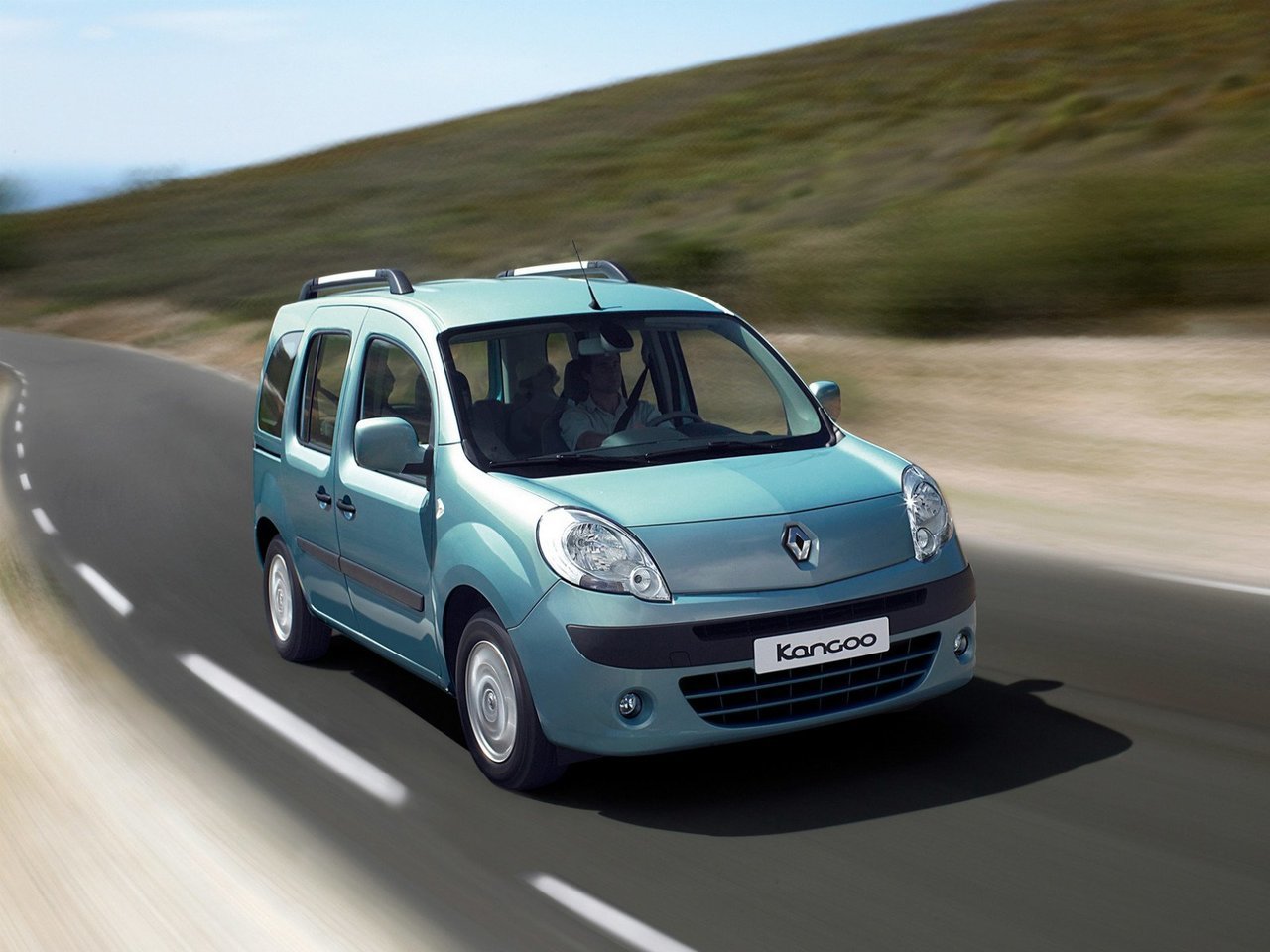 Чехлы на Renault Kangoo II 2008–2021 г.в. - купить в интернет-магазине  Shop-avtopilot.ru