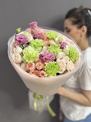 Авторский букет с фисташковыми диантусами