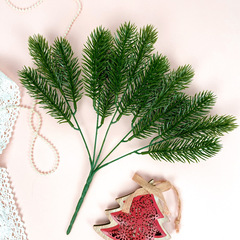№2 Еловая ветка, декор зимний, рождественский, 15 лапок, букет 30 см, набор 5 букетов.