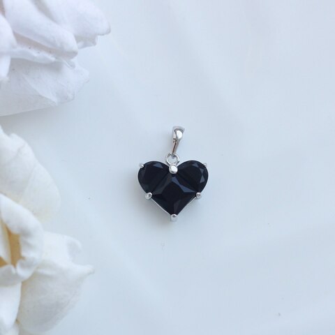 УЦЕНКА!!! Подвеска с Сердце с чёрным фианитом, 14 мм, родий, У087
