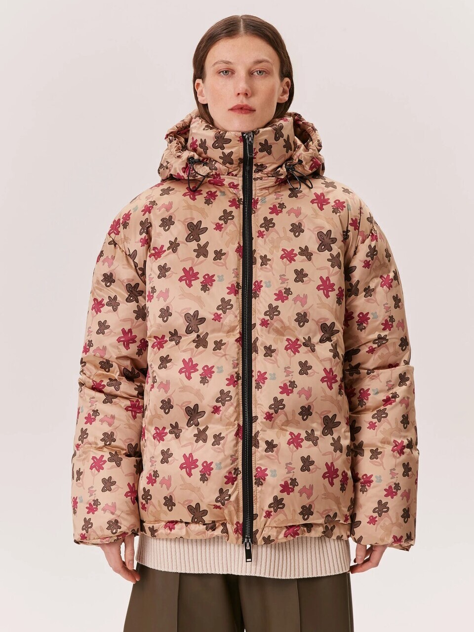 Пуховик MAGIC FLOWERS бронзового цвета