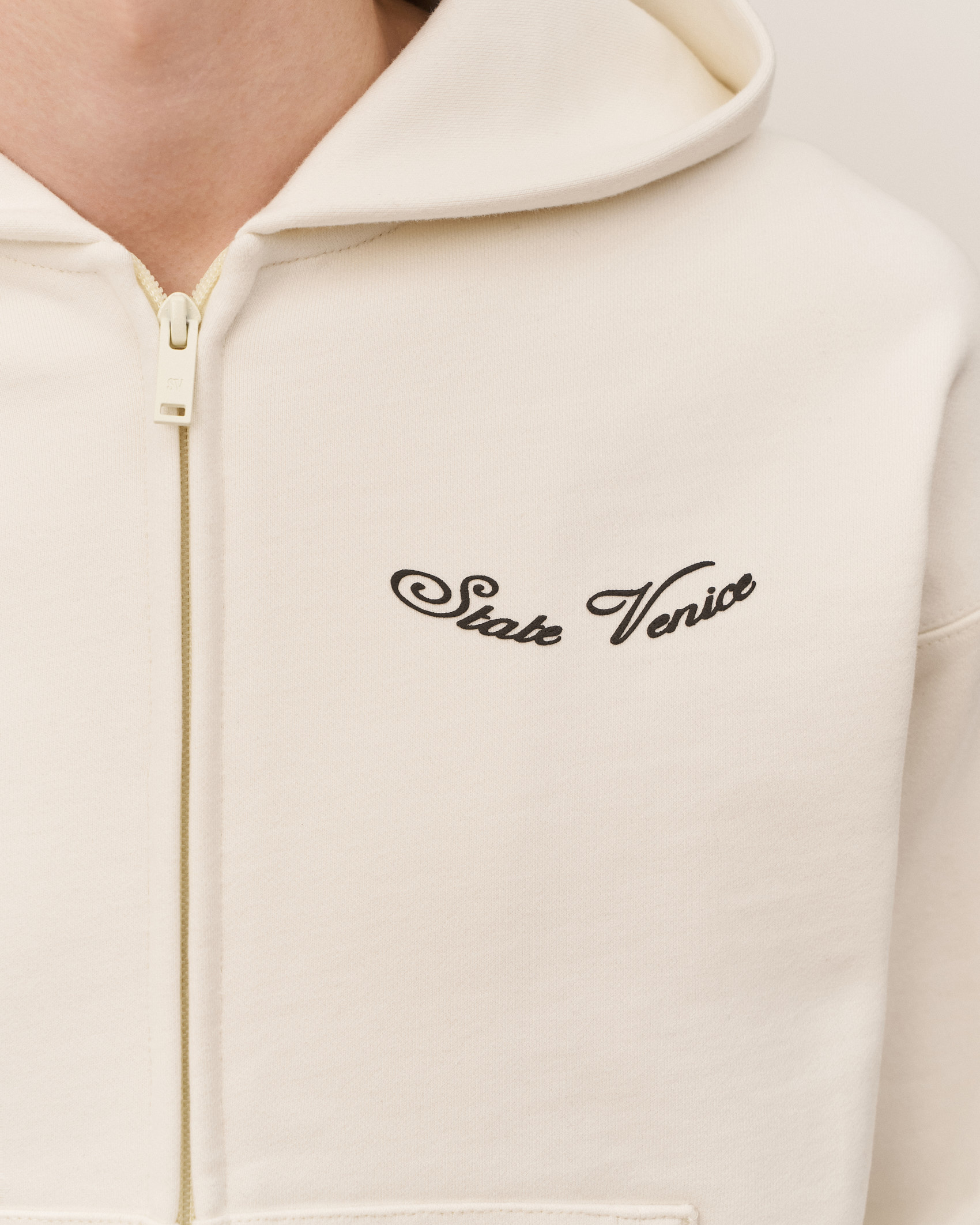 Худи на молнии классического кроя