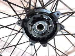 Передний колёсный диск для Honda CR125 / CR250 / CRF250 / CRF450 2002-2025 г.в. / 1.6*21 черный