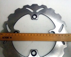 Диск тормозной задний на Kawasaki ZX6R NINJA / ER6F/ER6N / ZX9R NINJA и другие, серебристый лепестковый