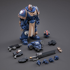 Фигурка Warhammer 40,000: Ultramarines Primaris Lieutenant Horatius