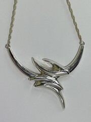 Молния (колье из серебра)