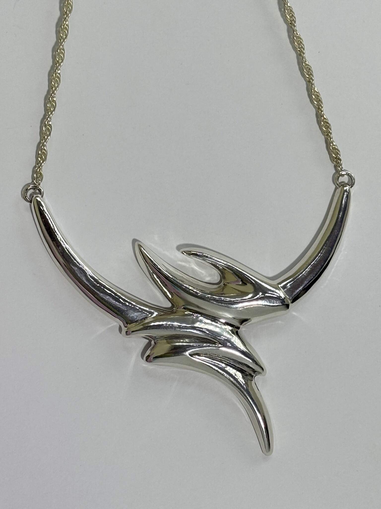 Молния (колье из серебра)