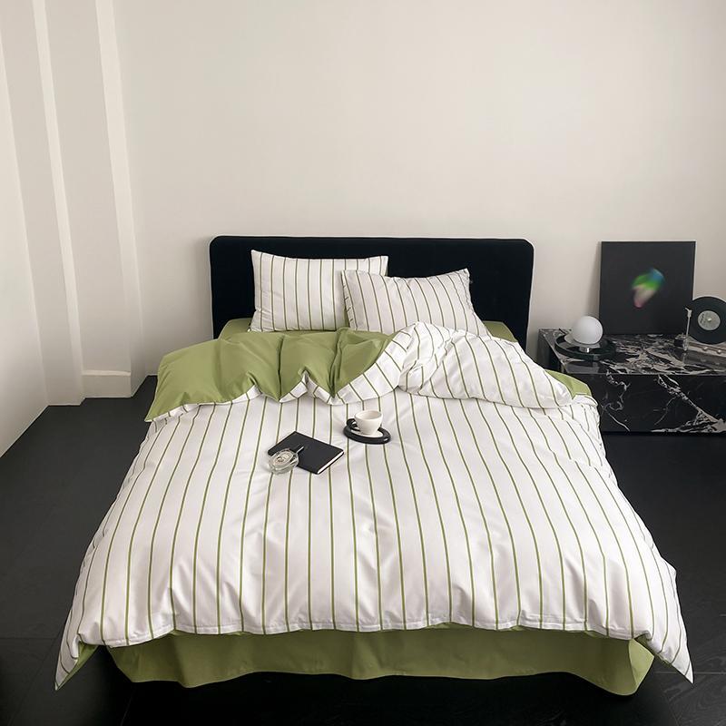 Комплект двуспалка ЕВРО Сатин Зеленые полосы