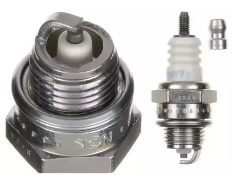 Свеча зажигания BPM7A