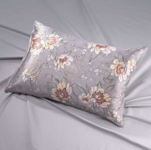 Наволочка 50x70 Mollen Лазоревый цветок светло-серая шелковая