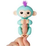 Интерактивная обезьянка Fingerlings Зоя зелёная