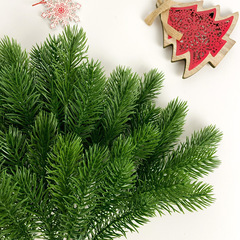 №2 Еловая ветка, декор зимний, рождественский, 15 лапок, букет 30 см, набор 5 букетов.