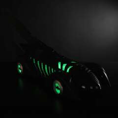 Фигурка McFarlane Toys DC: Batmobile (Batman Forever) (Gold Label Exc)