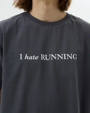 Футболка Postaments Hate Run серая