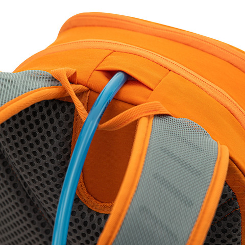 Картинка рюкзак мультиспортивный Kanrock Moveit 17 Tangerine Orange - 8