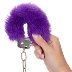 Металлические наручники с фиолетовым мехом Ultra Fluffy Furry Cuffs - 