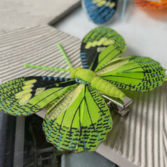 Бабочки перьевые, 3 цвета, декоративные, 8 см, на зажиме, цвет микс, набор 3 шт.