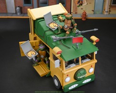 Фигурка NECA Teenage Mutant Ninja Turtles: Turtle Van