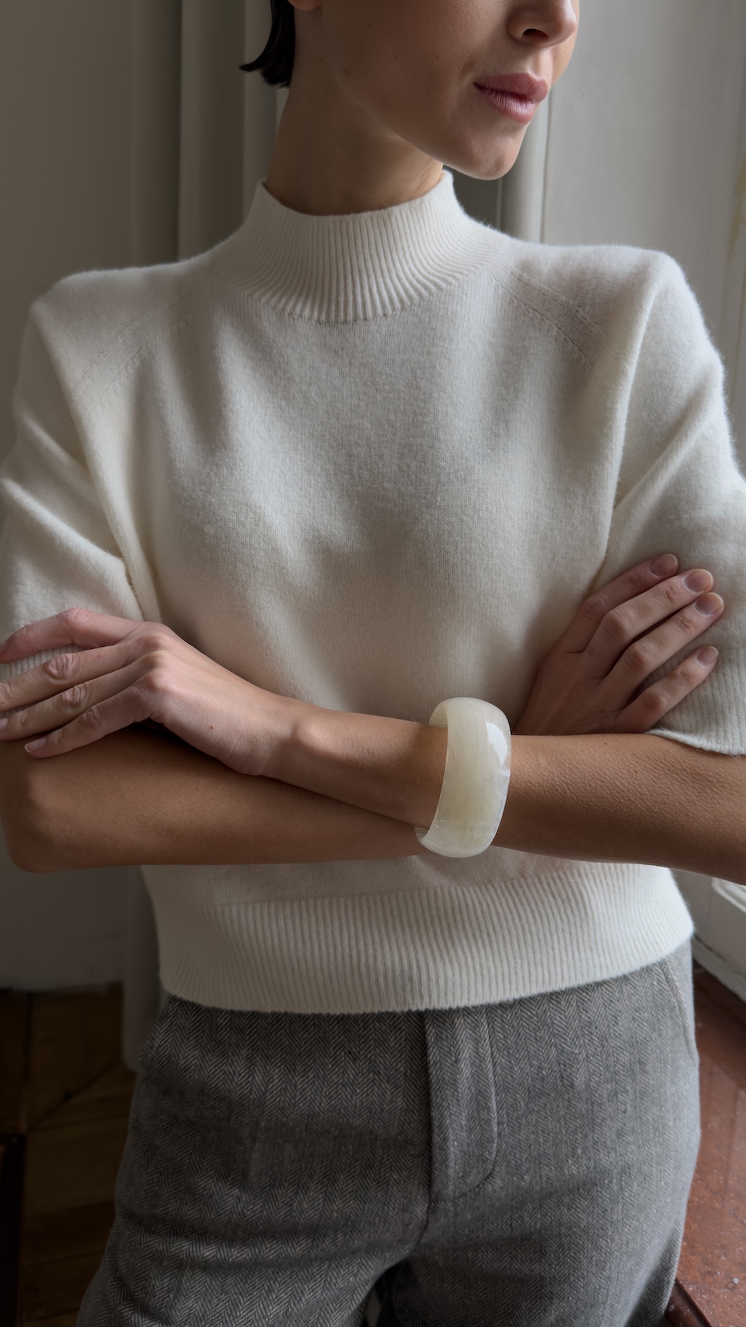 Круглый браслет с кварцевым узором