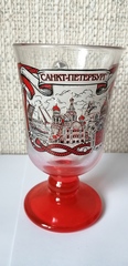Кружка для глинтвейна с видами Петербурга, цветная ножка, печать с красным цветом