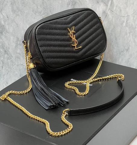 Мини-сумка Saint Laurent Lou из стеганой кожи Grain De Poudre с тиснением, чёрный