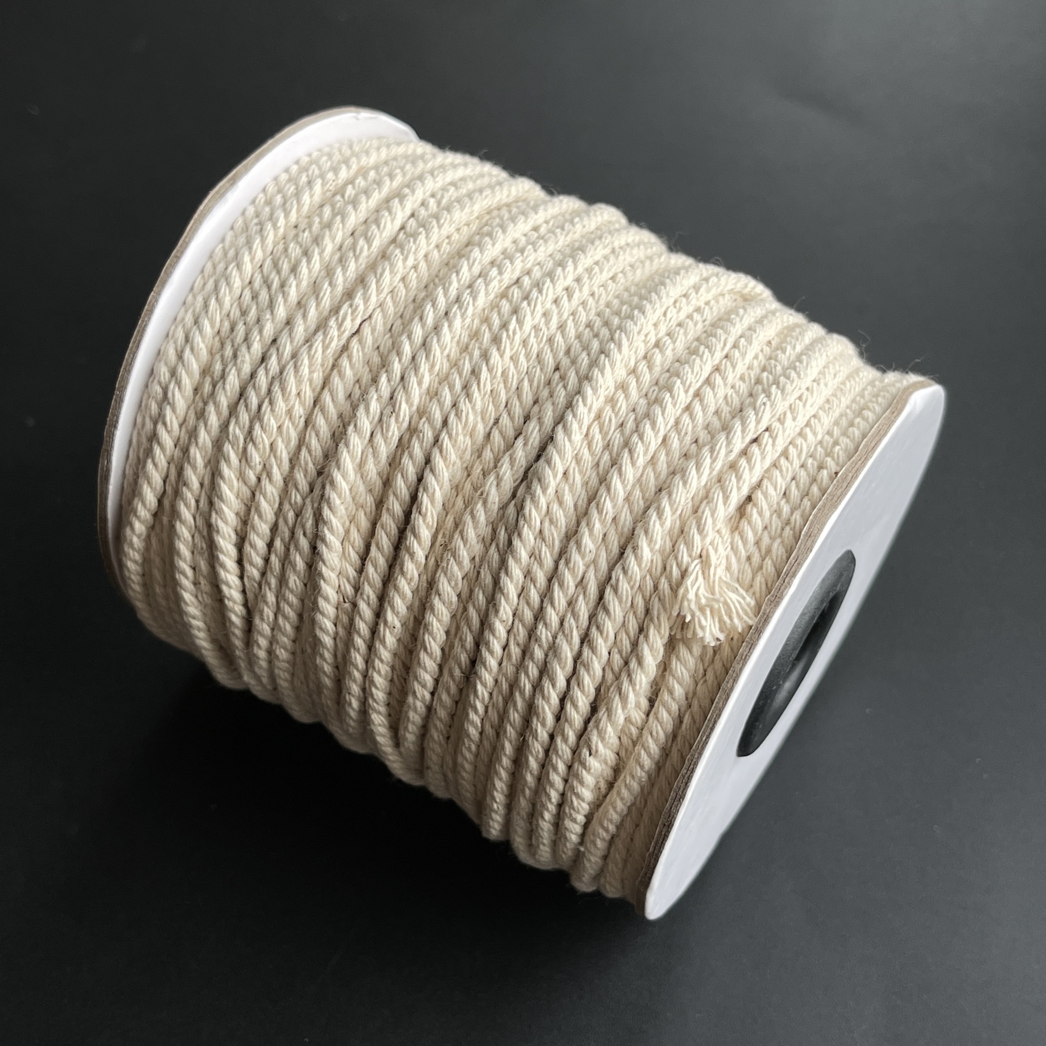 Хлопковый шнур для макраме и вязания 4 мм 300 м