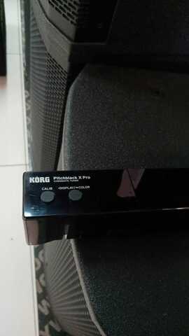 KORG Pitchblack PB-X PRO рэковый хроматический тюнер