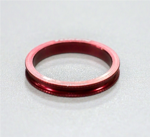 Кольцо проставочное Token 5мм красное