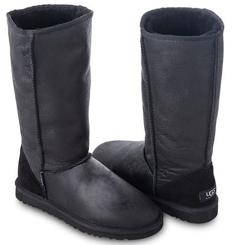 UGG Tall Metallic Black