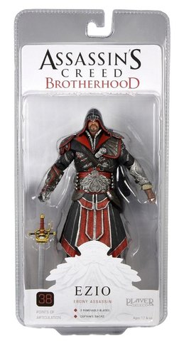 Assassin's Creed Brotherhood — Ezio Ebony Hooded Costum